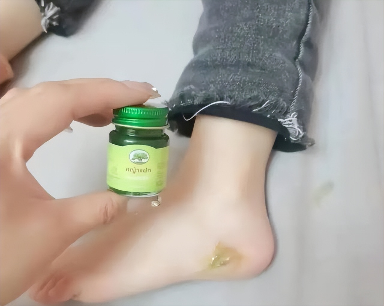 泰国青草膏驱蚊防暑提神,泰国驱蚊青草膏有什么功效