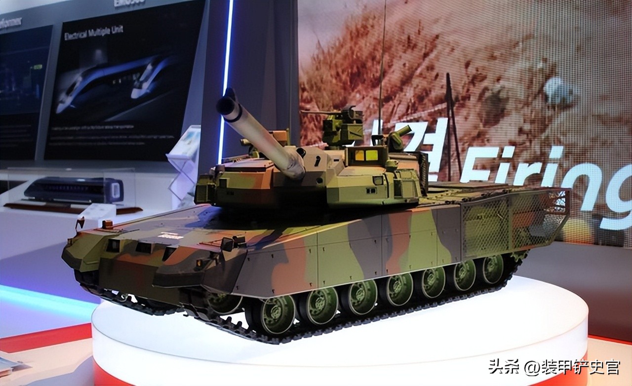 波兰变身狗大户豪购百亿*火军**，有钱任性为啥看中韩国坦克？