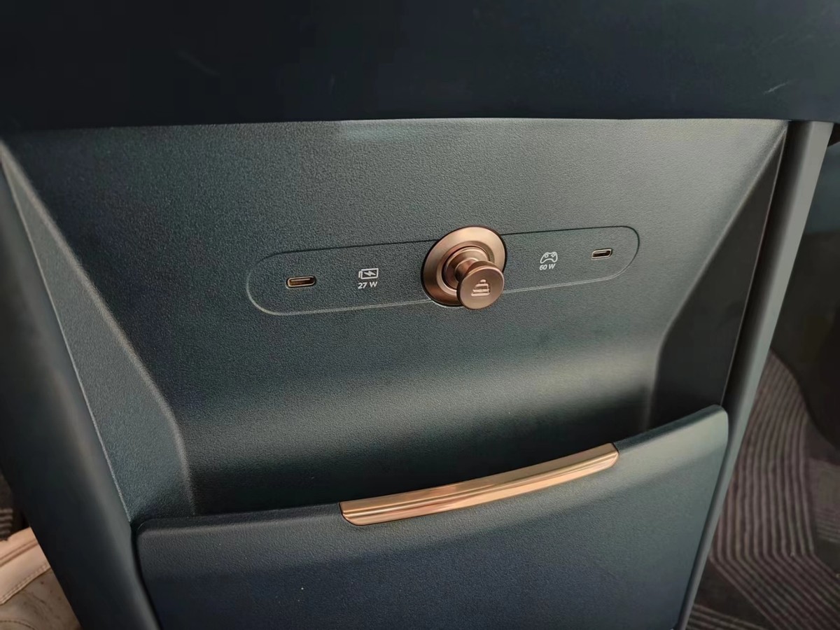 极氪x该怎么买,极氪x特别之处