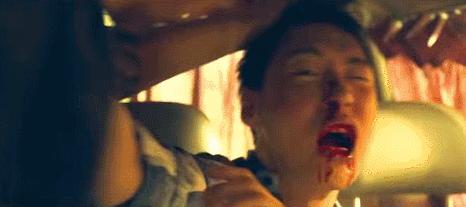 年度大*片爽**来了，拳拳到肉暴打恶人，剧情让人极度舒适