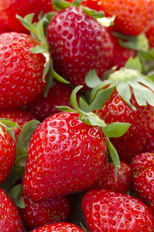 一位大龄剩女的不将就：面对相亲第3天说要买草莓吃的男人