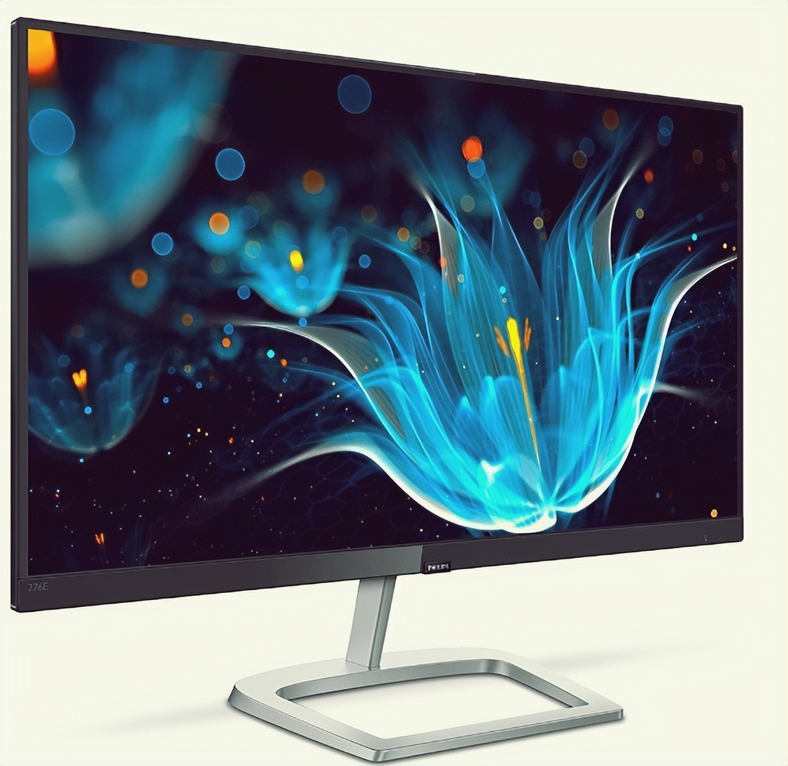 通过各种照明环境下显示器的颜色标准，进行颜色修正和调整均衡性