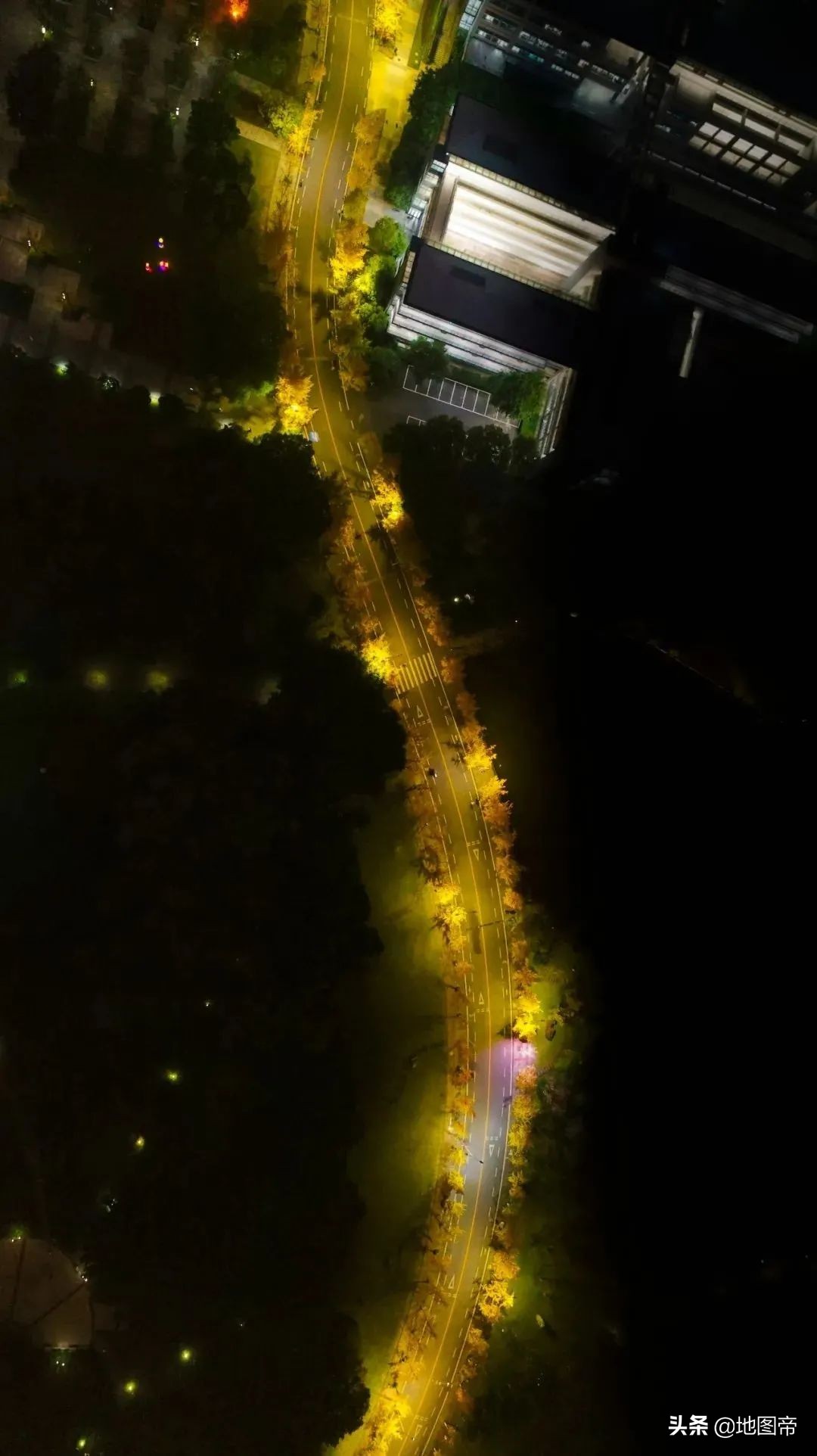 航拍重庆大学，就业率95.91%，怎么做到的？