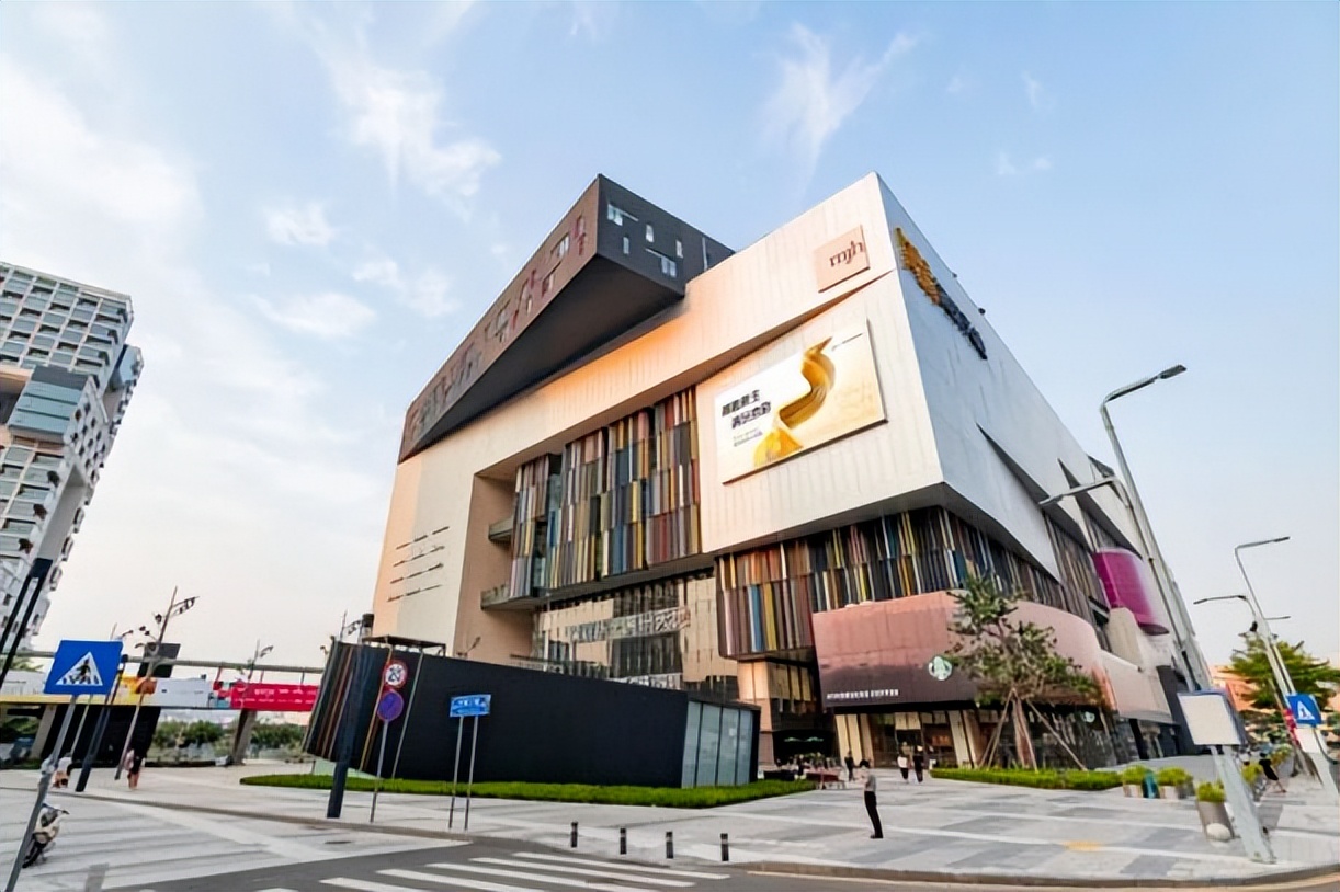 奥特莱斯为什么有新款,奥特莱斯现在发展得怎样