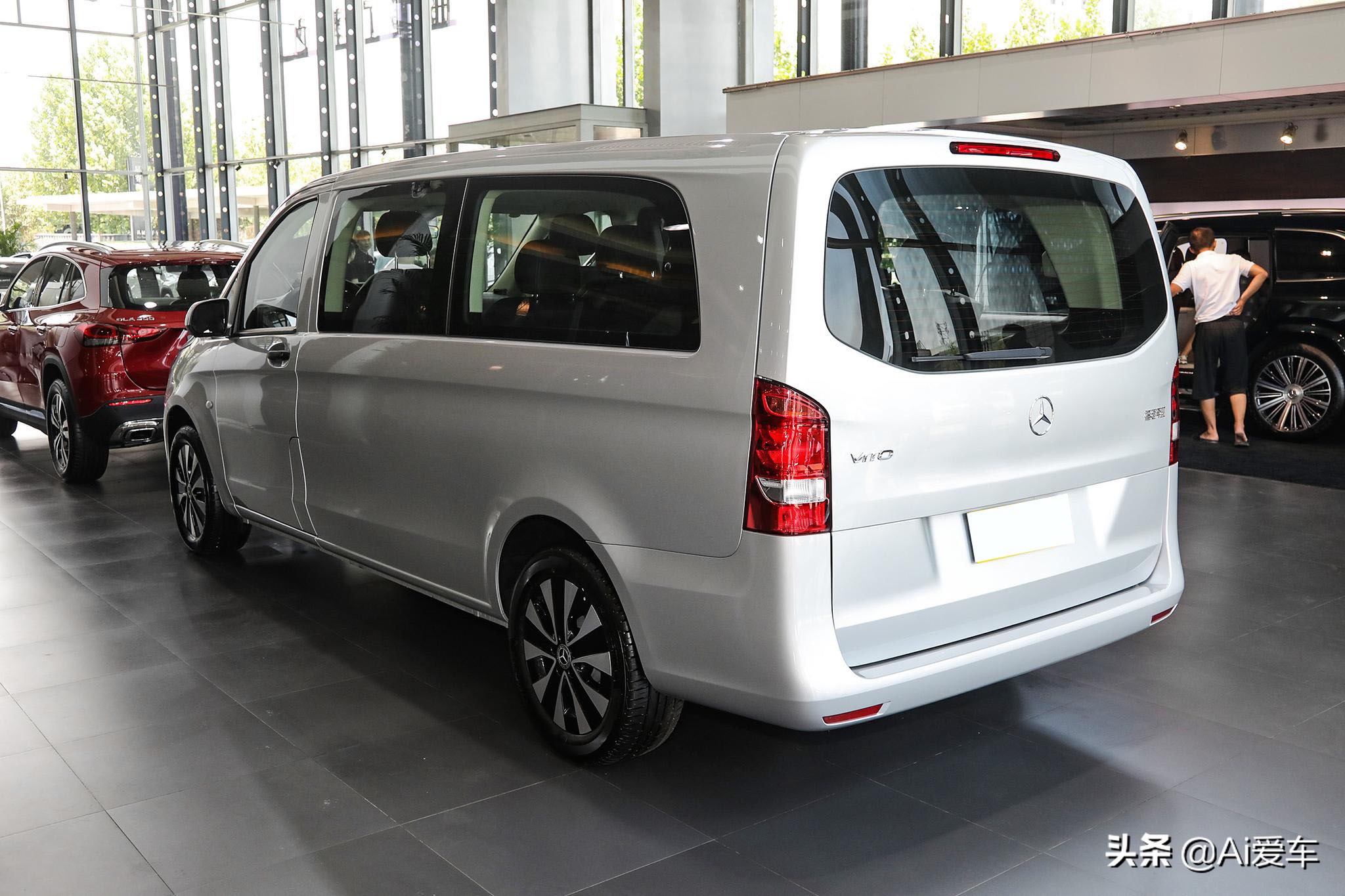 奔驰威霆全部车型图片,奔驰威霆2010款2.5手自一体精英版