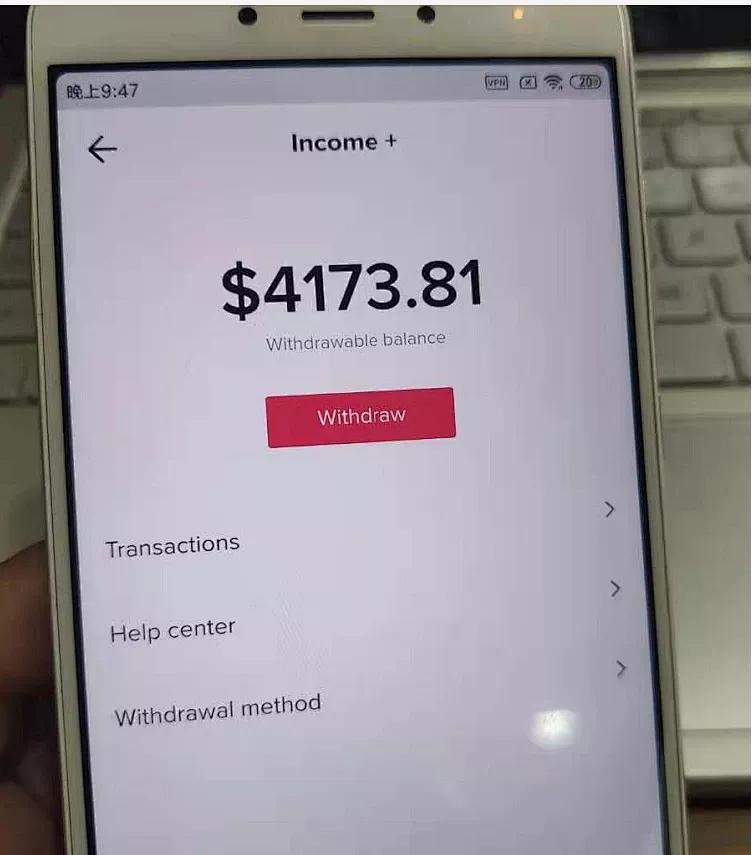 裸辞两年，靠做海外抖音副业全款买房：求求你不要再赚死工资了！
