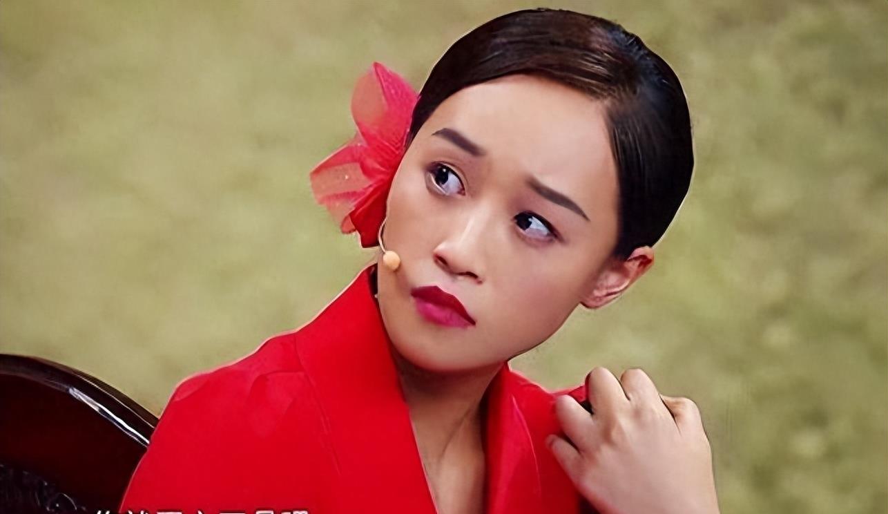 什么叫一张嘴毁了脸蛋,金晨和袁姗姗谁漂亮