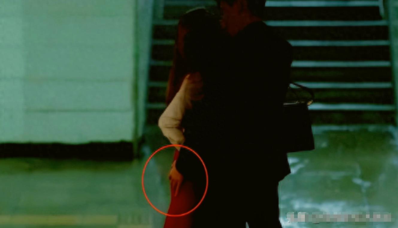 假戏真做、借戏“霸凌”、德不配位，影视圈这些畸形现象该改改了