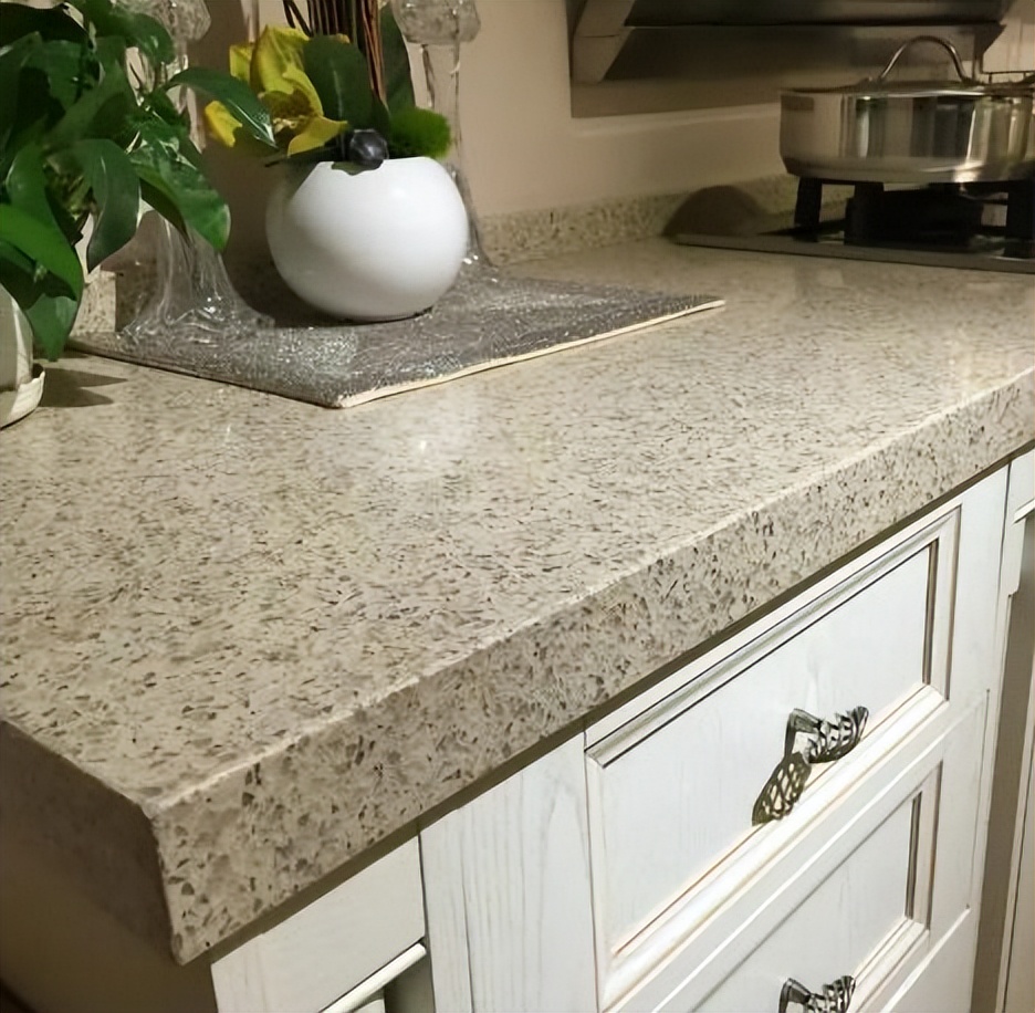 人造石致命的缺点,人造石真的很容易开裂吗