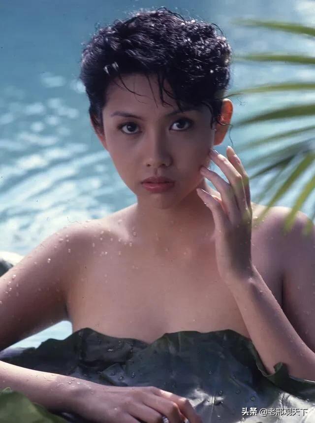 「港圈十大“*星艳**”之①」_____“性感*物尤**”邱淑贞之瓜