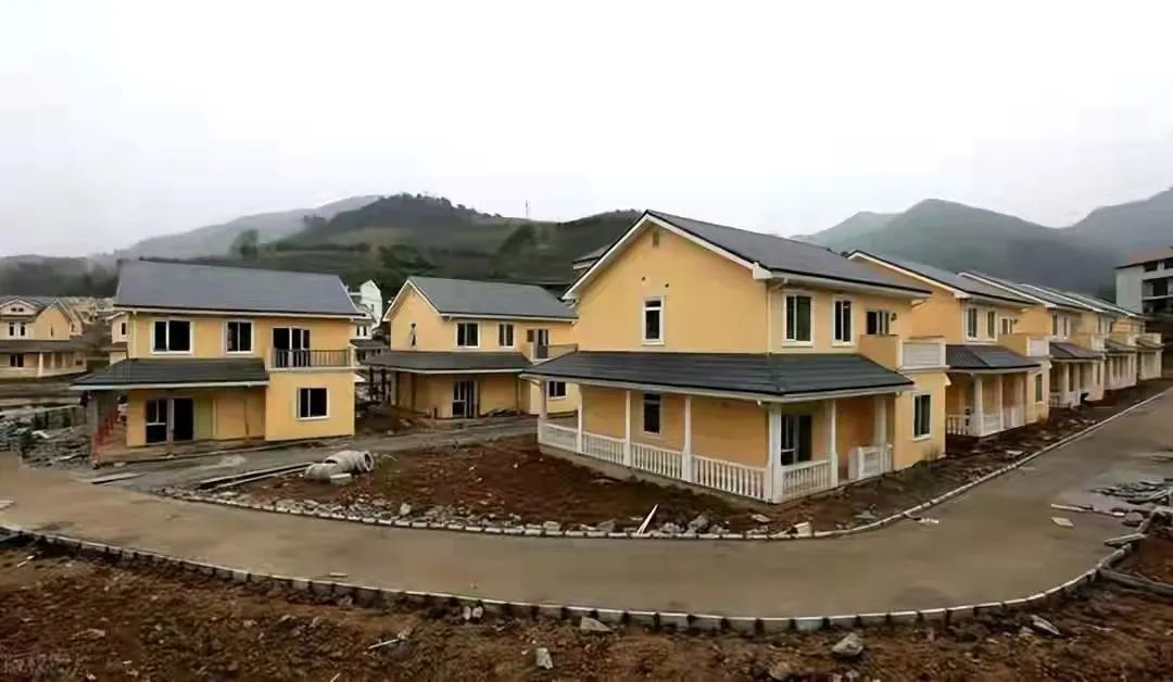 没有任何建房手续的房子怎么办,以前修的房子没有手续现在怎么办