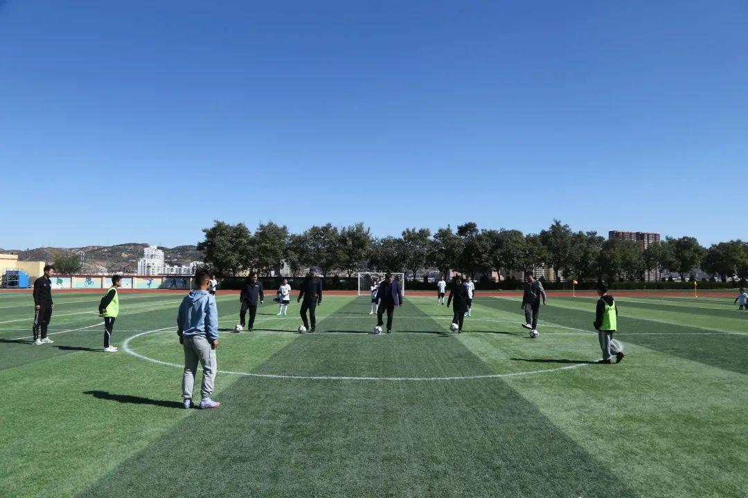 米脂中学足球联赛成绩表,米脂县北街小学足球赛