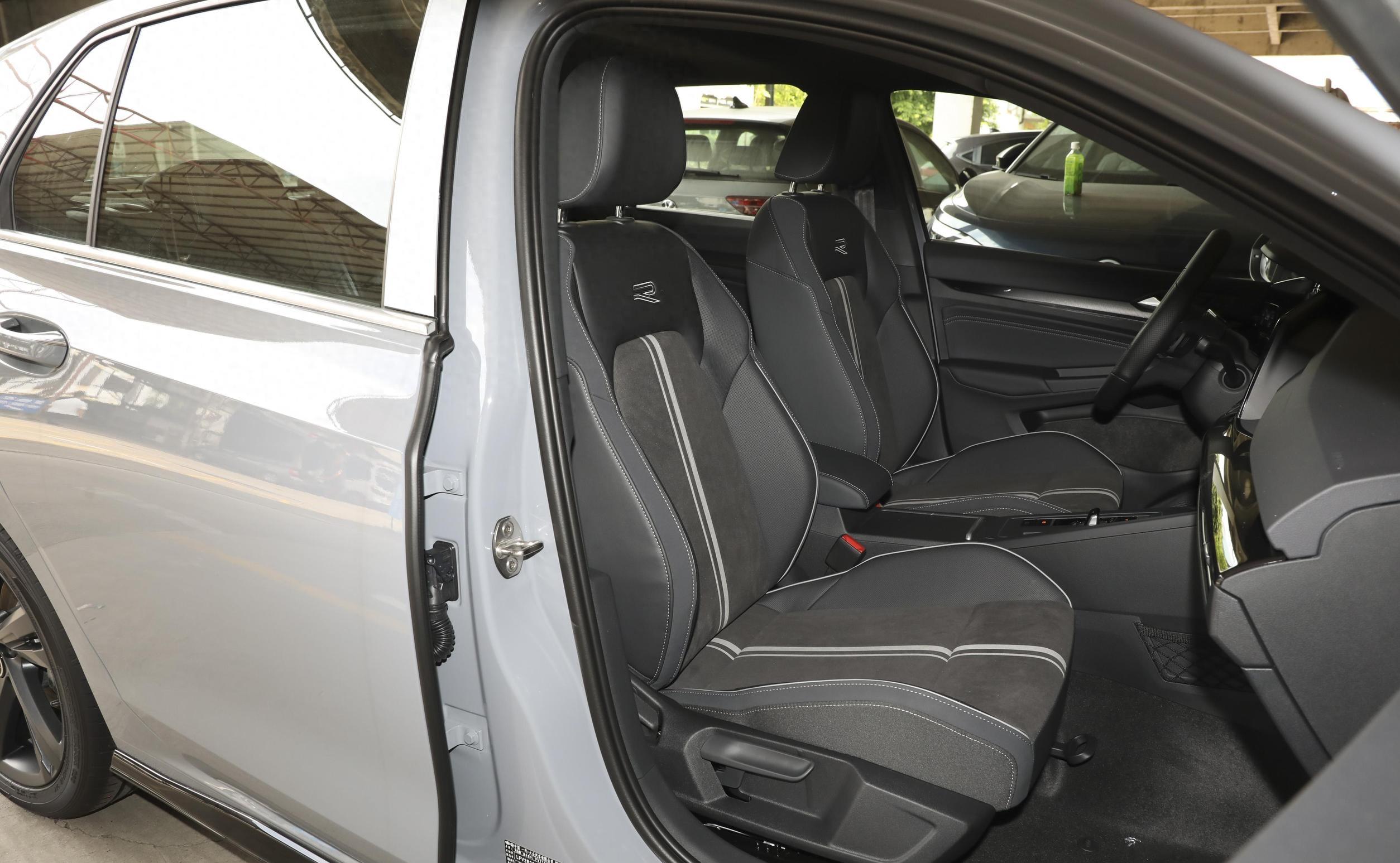 大众高尔夫最值得买的款式和配置,大众高尔夫没有太多性价比吗