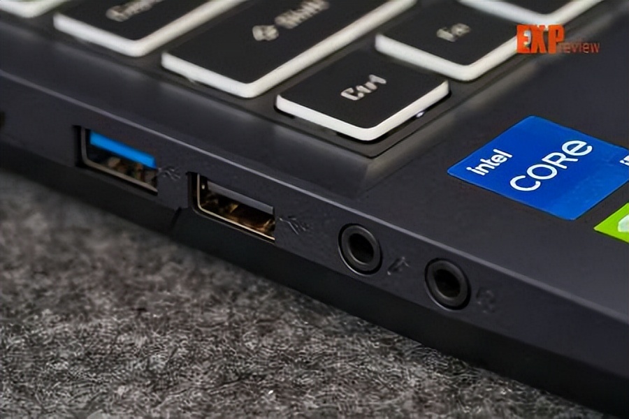 神舟战神z8-z8tn5ns游戏测评,神舟战神zx8-cr5s1游戏本评测