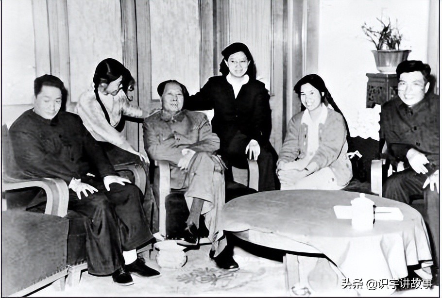 一次看个够！精心收集毛主席100张经典老照片，一起领略伟人风采