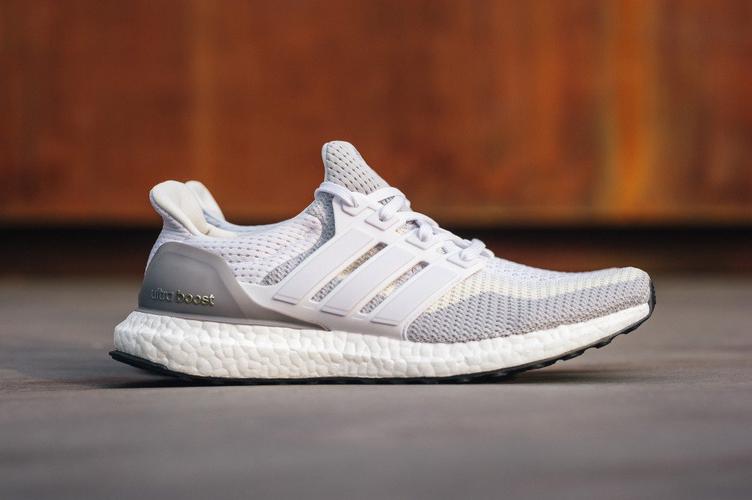 阿迪达斯2019probounce实战好鞋,盘点阿迪达斯曾经最火系列