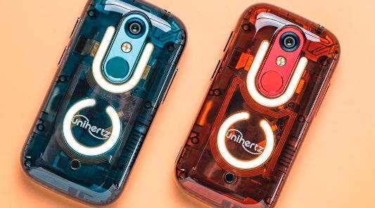 世界上最小的手机比蚂蚁还小,世界上最小的手机超级袖珍