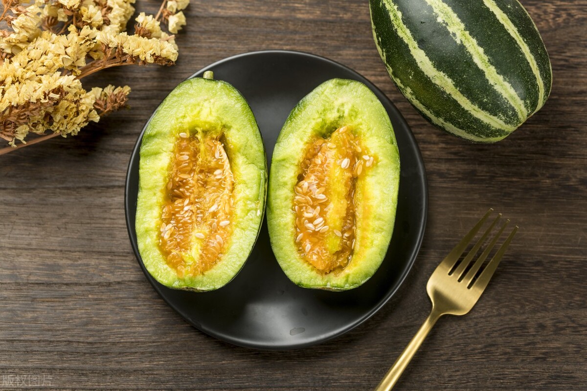 夏季，这5种水果建议多吃，清润润肠防暑热，神清气爽度夏天