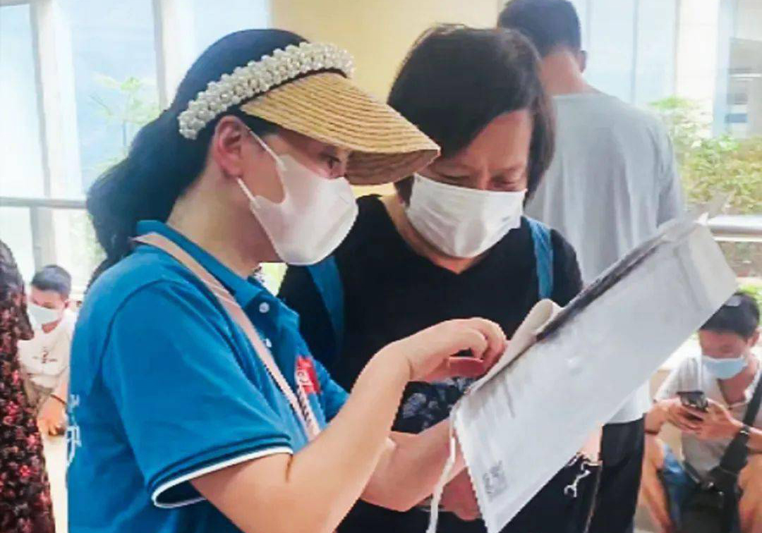 靠当“日租女友”，我月入过万，表面光鲜，其实背后“规则”很深