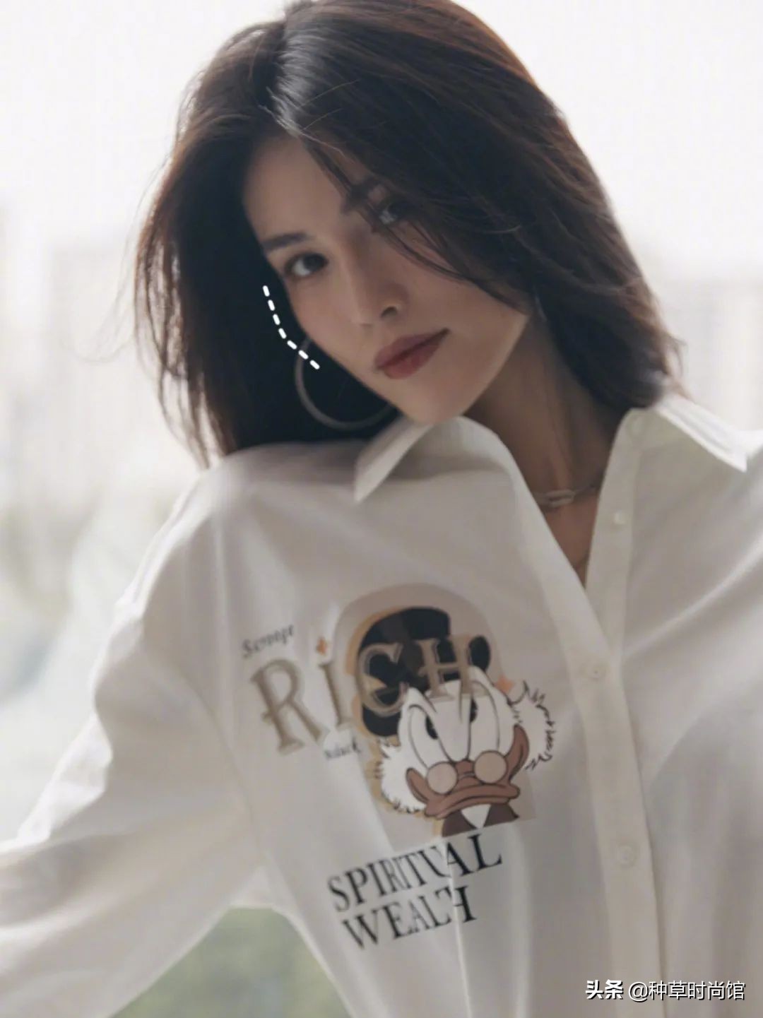 扁平脸淡颜变美思路,苦相女生长相怎么微调