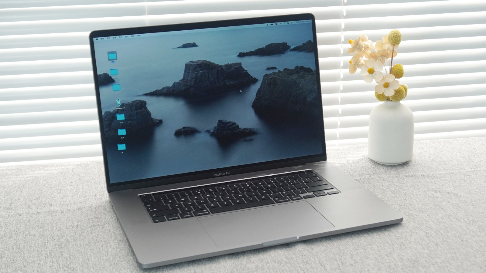 macbookpro2015款13寸,95新macbookpro15寸