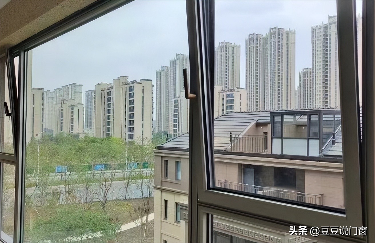 险些被坑了3000多，断桥铝窗转角收费，开启扇重复算面积合理么？