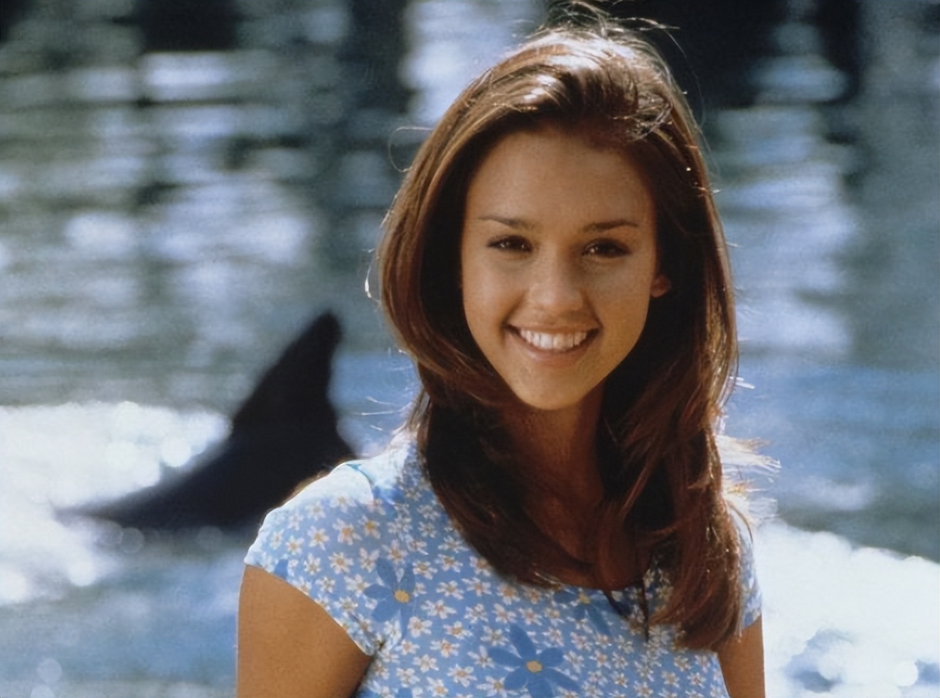 杰西卡·阿尔芭：19岁爆红全网，24岁嫁导演生三娃，如今身价92亿