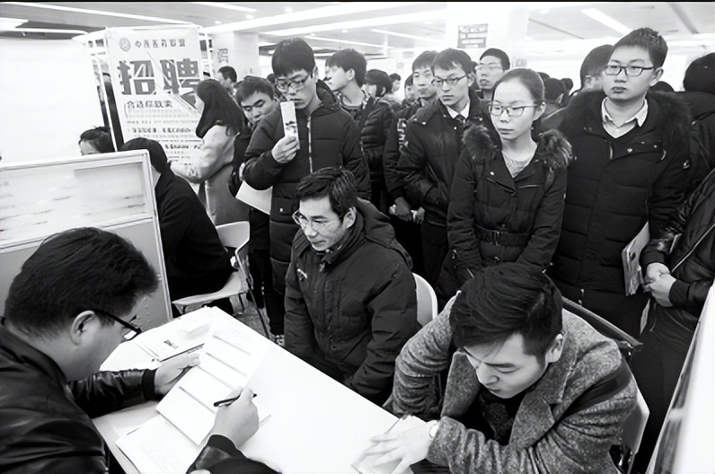 0基础如何做海外短视频,如何在国外短视频赚钱