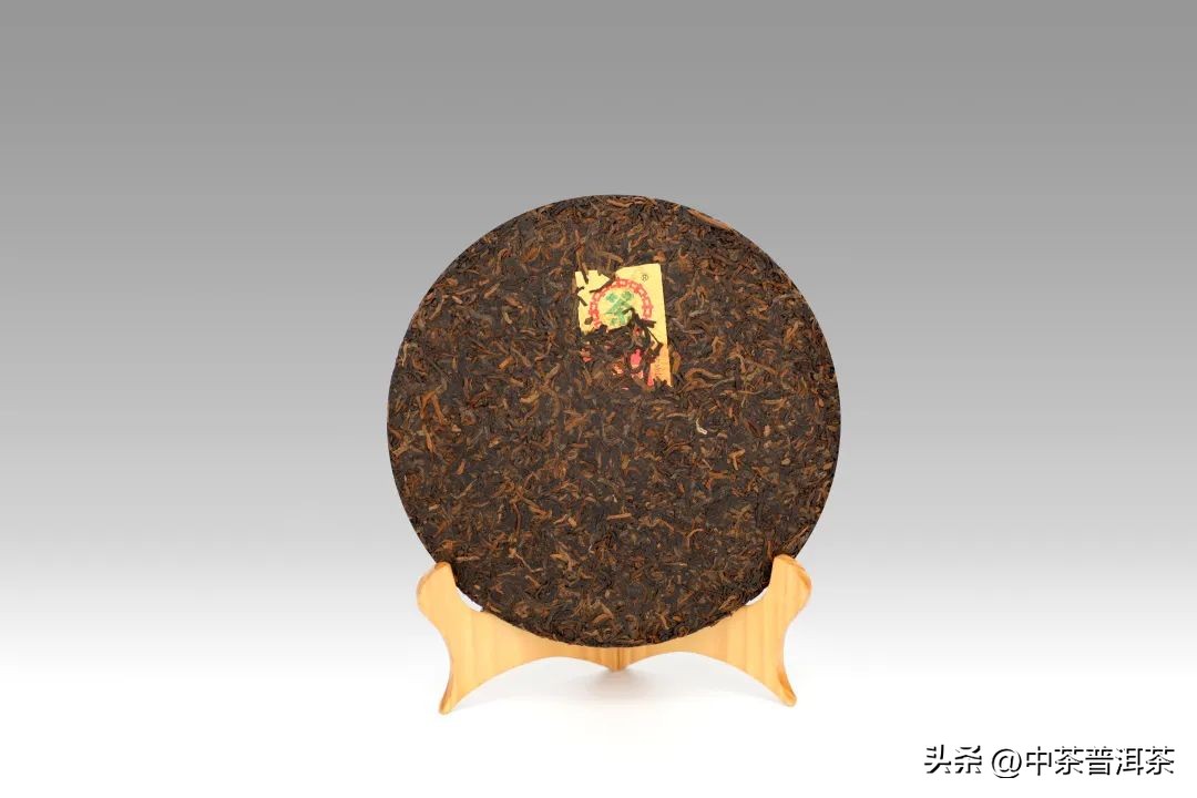 2020年中茶臻品黄印普洱熟茶357g,中茶2021年大红印普洱茶生茶357克