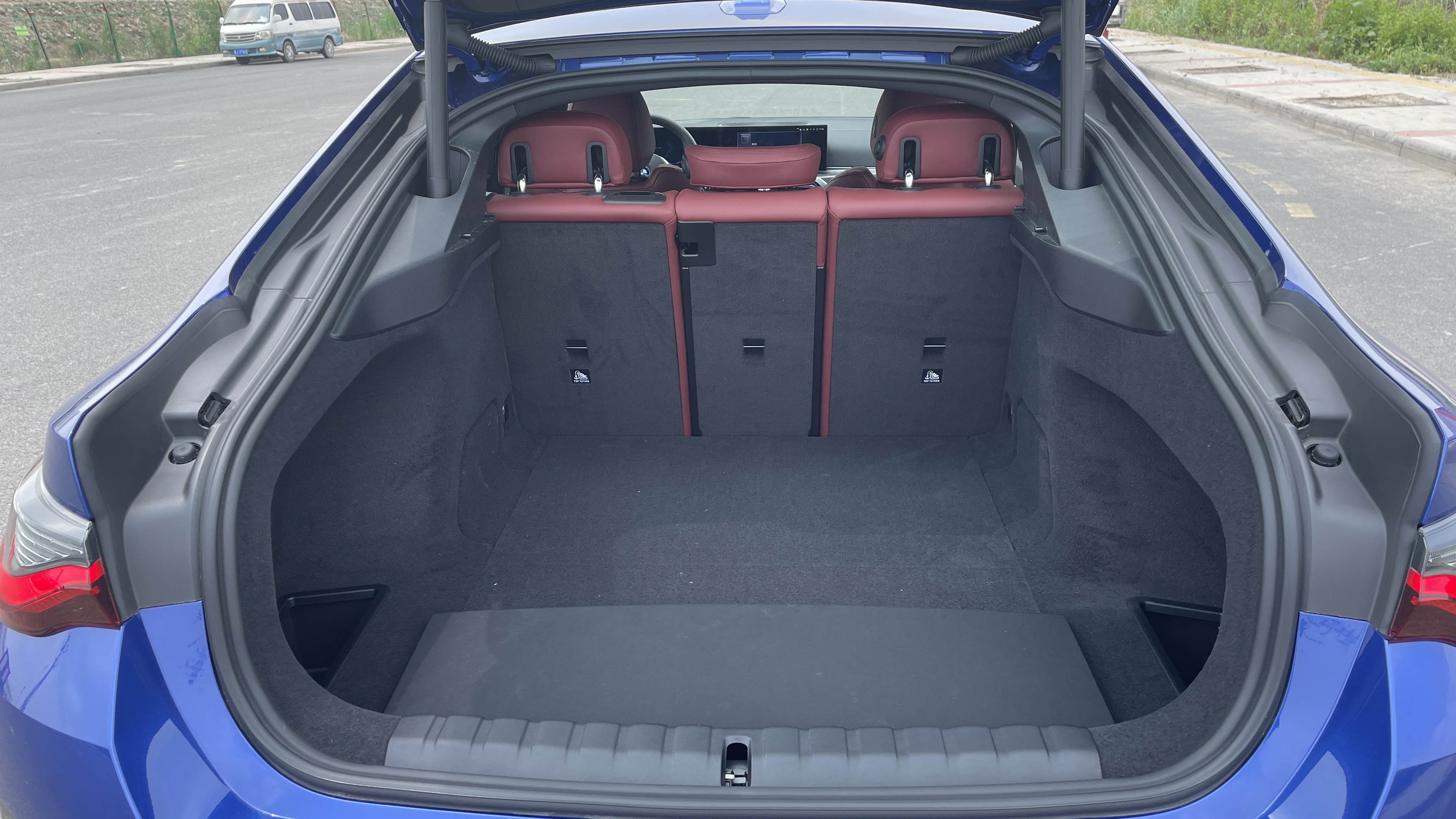 宝马i4试驾,试驾宝马i4