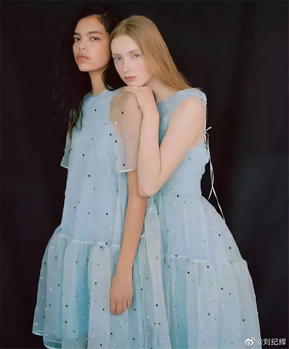 黄皮白皮黑皮肤,介于黄黑皮和冷白皮之间的皮肤