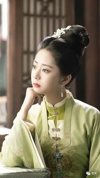 国内最漂亮的80后到00后女演员,90后最美的女演员排行