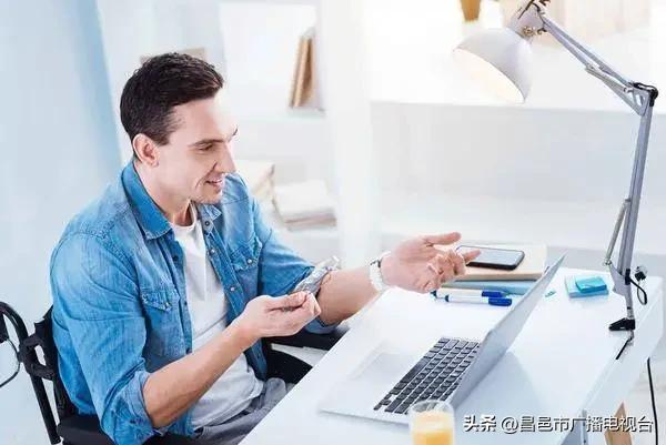 戒烟应该完全戒烟还是逐步戒烟,戒烟是逐渐戒烟还是一次性戒烟好