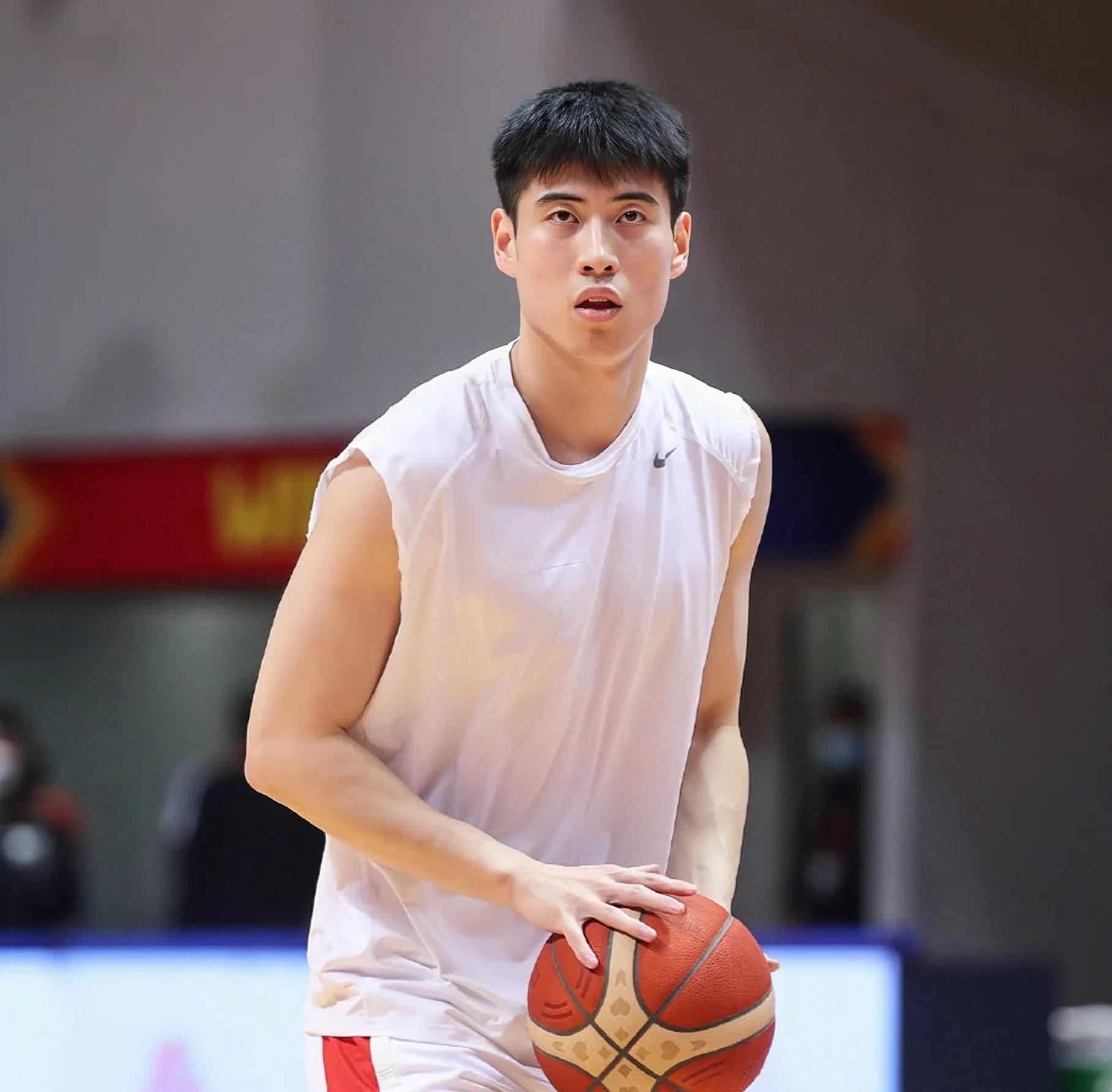 胡明轩徐杰双塔打辽宁,朱芳雨胡明轩双塔