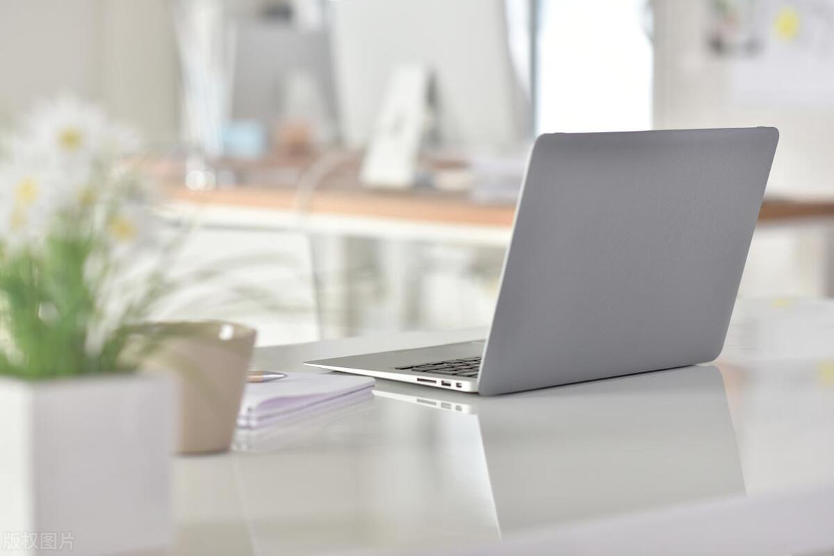 如何重装macbookpro系统,macbook怎么安装第三方软件