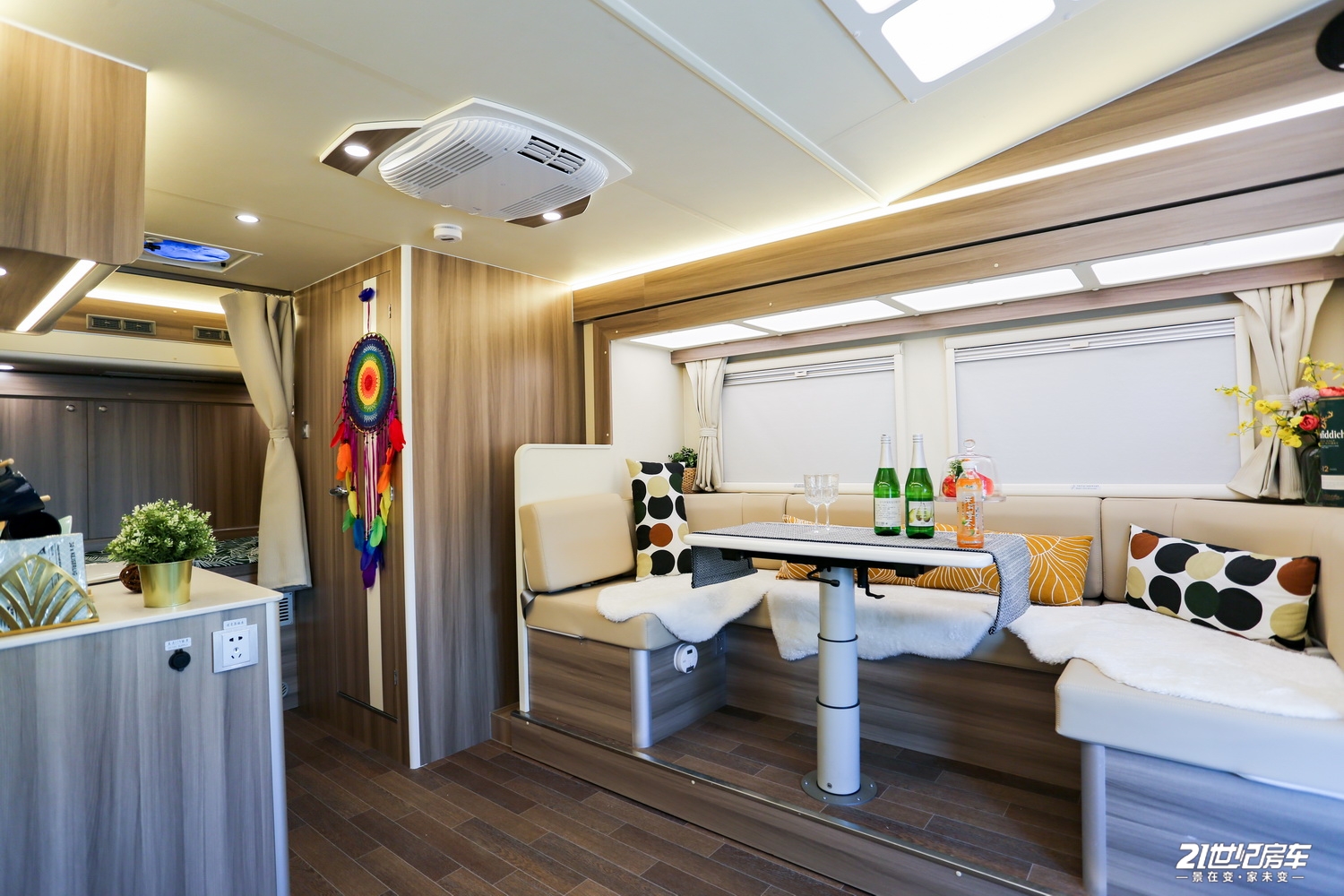 中天自行式c型驭风房车价格,中天领航者三拓展房车