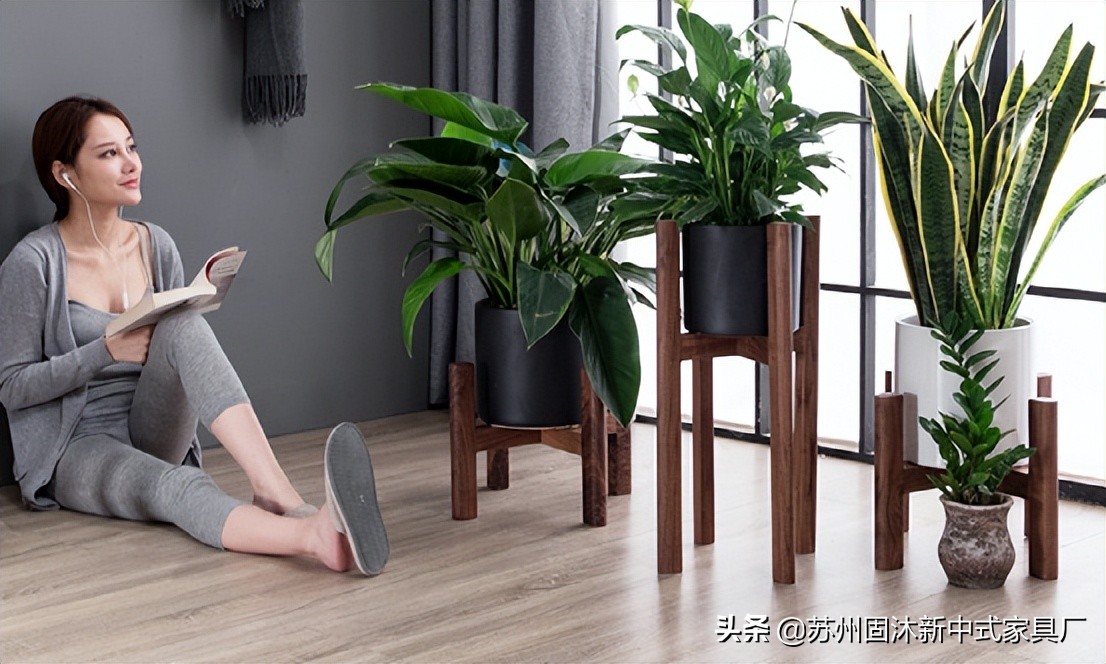 禅意新中式原木大平层,新中式原木禅意软装元素