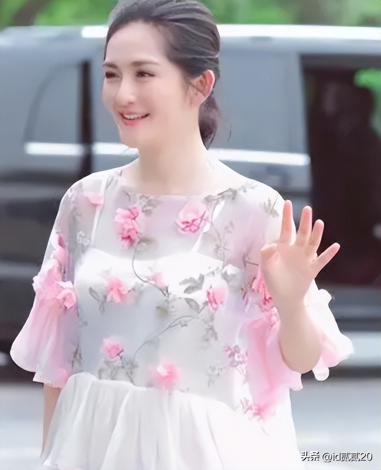 谢娜和何炅的关系如何,如今的谢娜和何炅关系