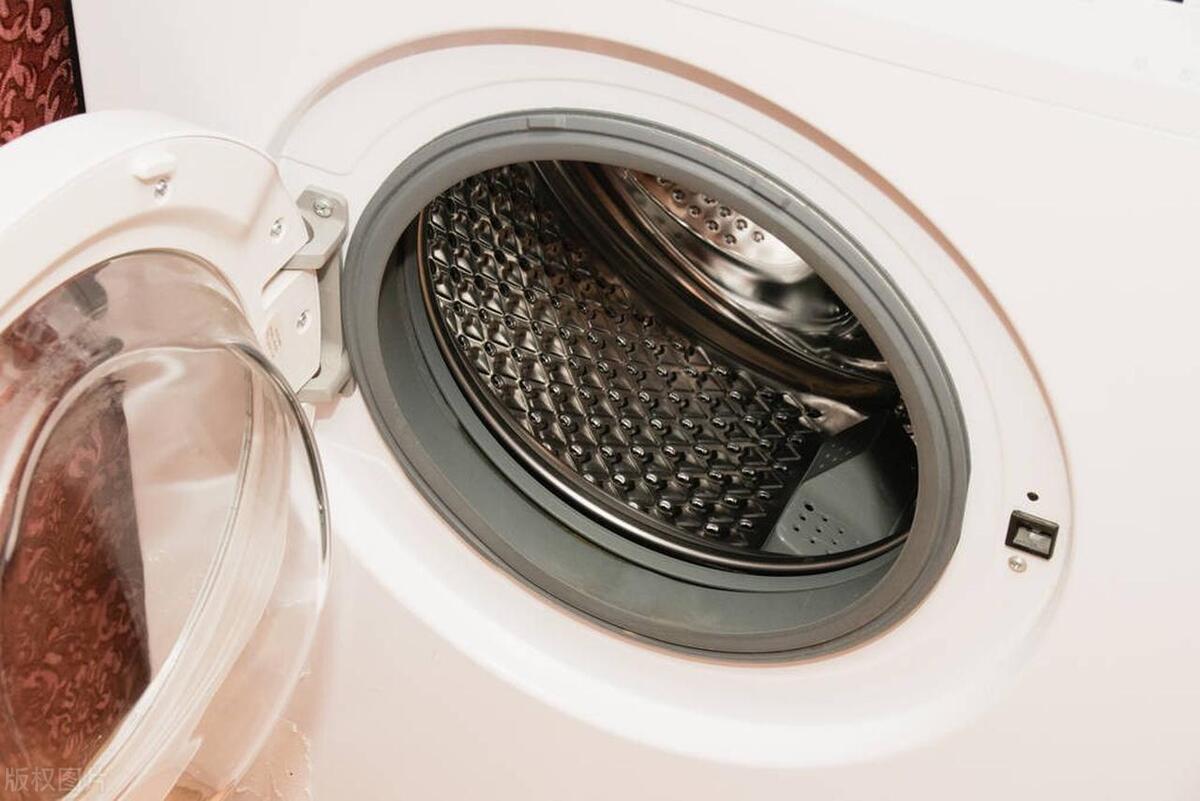为啥风靡一时的洗衣机跌下神坛,下排水滚筒洗衣机的缺点