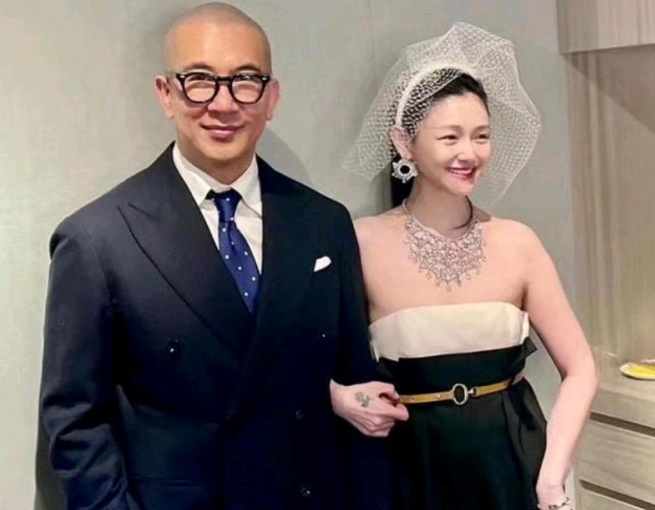 具俊晔结婚了最近在韩国火吗,曝具俊晔在韩已有家室