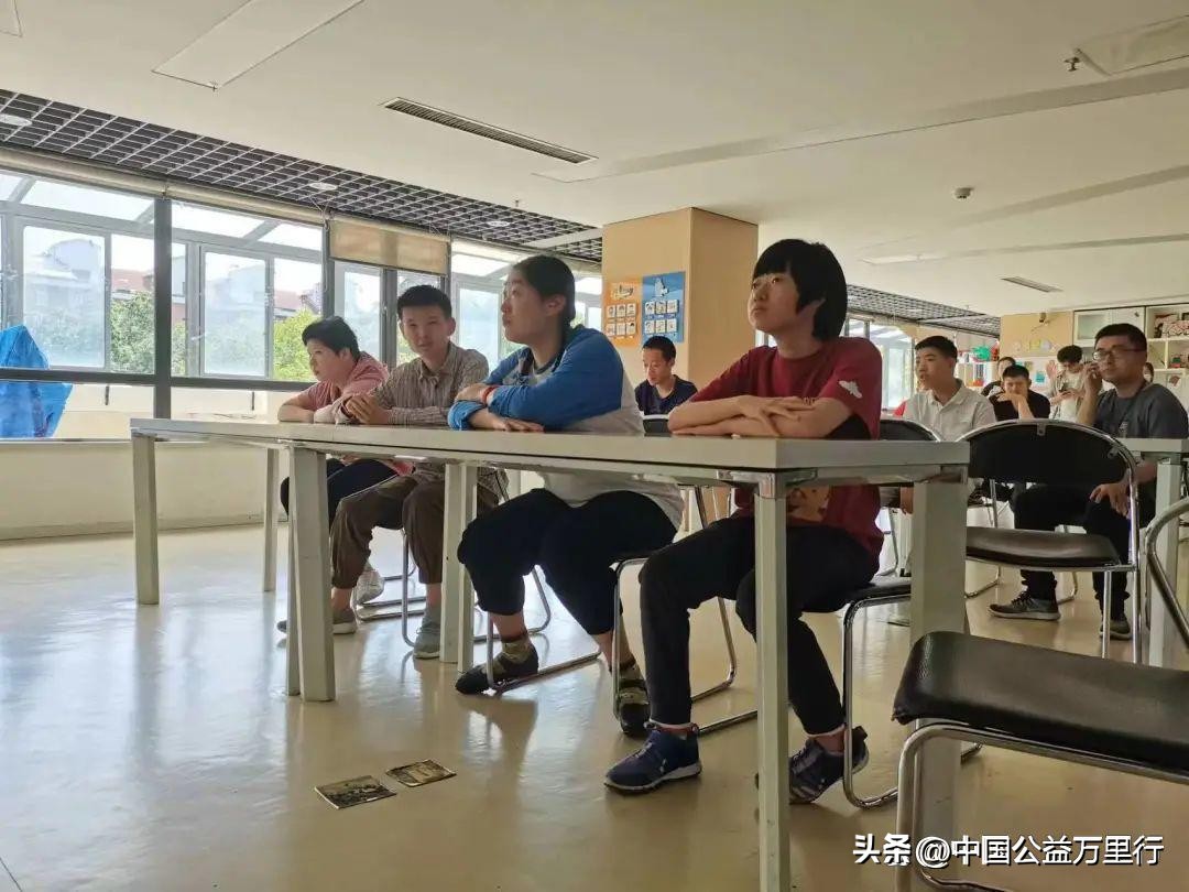 五行辨疾恙,七彩绘流光