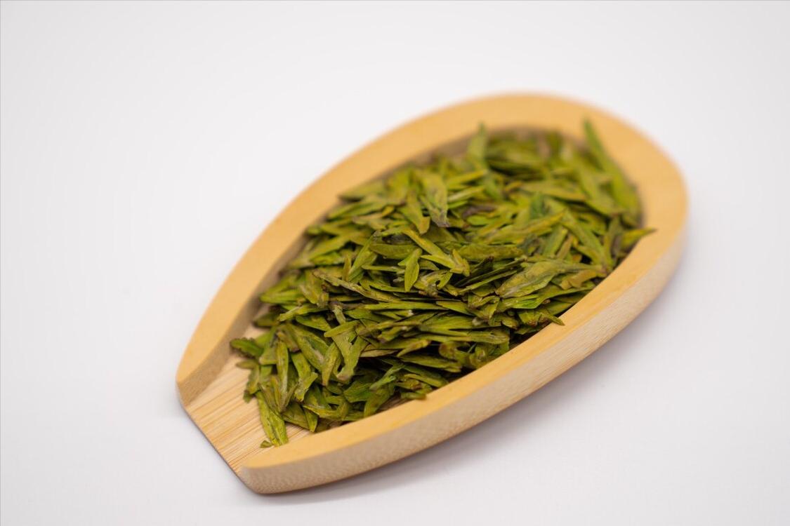 老茶友说只要茶好,西湖龙井很香吗