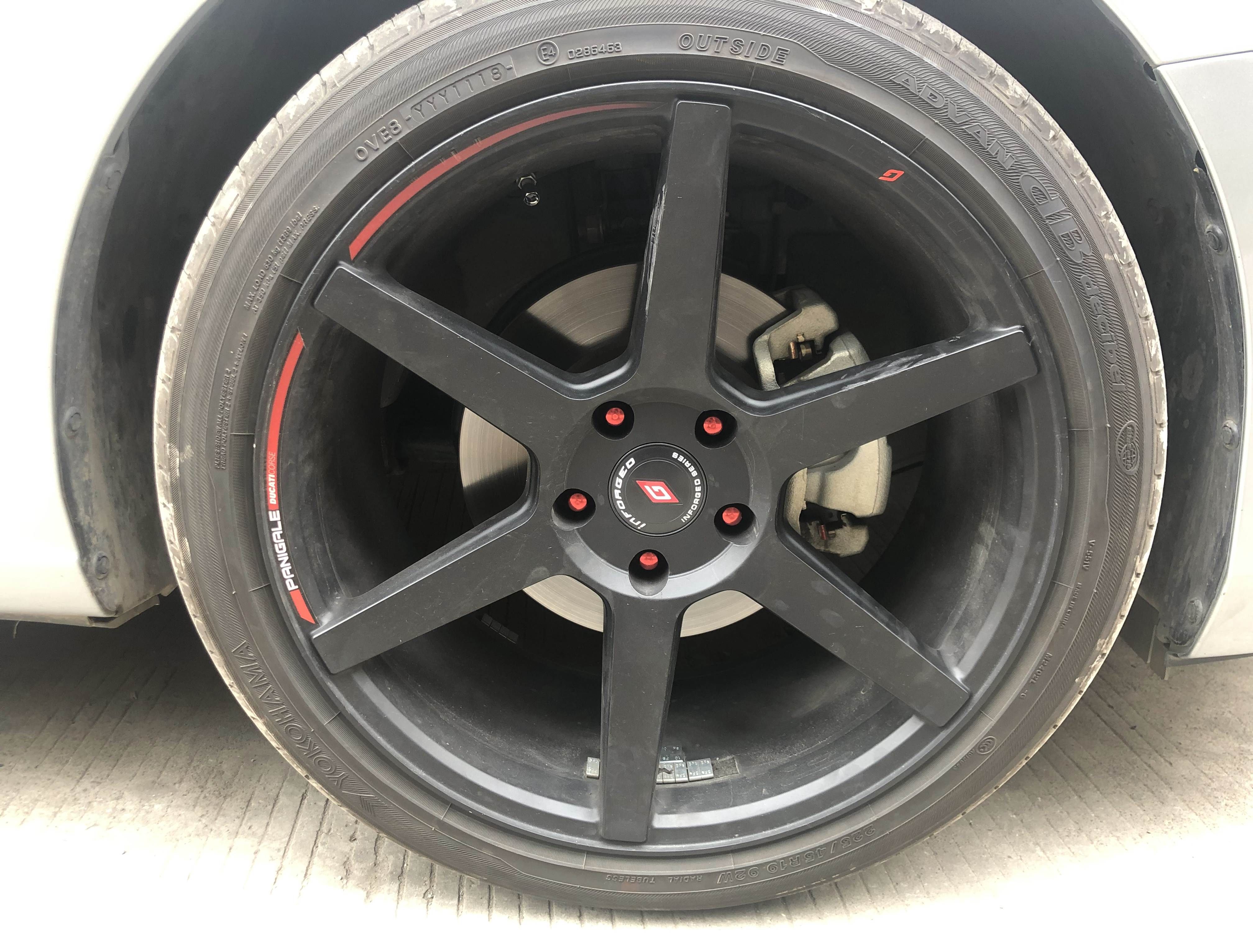 车主：刹车软脚难搞，阿特兹轻改制动，一脚刹车更加灵敏。