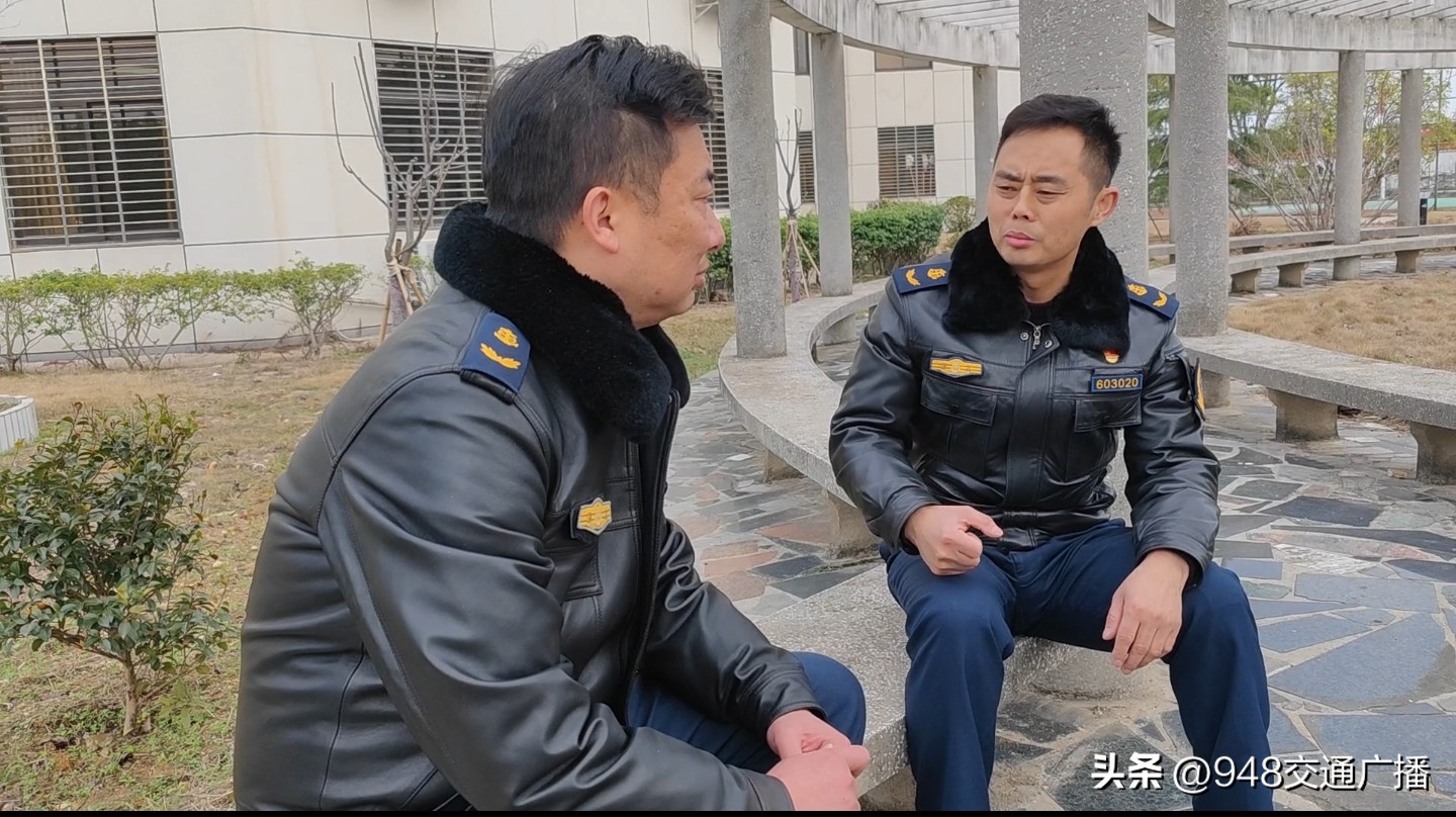 红心蓝甲耀鄂东｜路政员夏建：扎根基层24年最是笃行砺初心