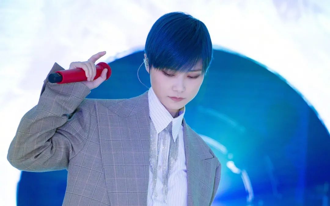 歌词经典语录100句,最打动人心的经典歌词句子