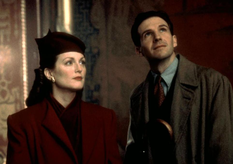 朱丽安摩尔经典镜头,朱丽安摩尔全部电影