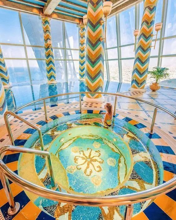 迪拜帆船酒店装修,迪拜帆船酒店完整视频