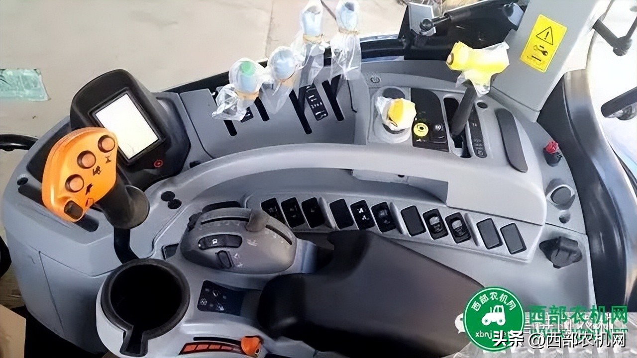 纽荷兰t4拖拉机图片,最新款纽荷兰拖拉机2004