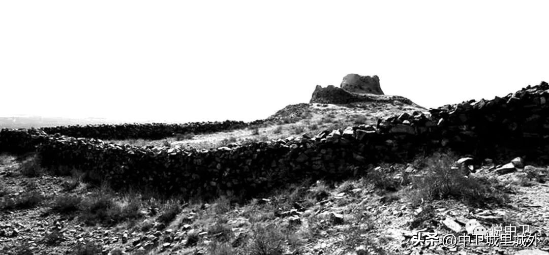 中宁胜境关古长城图,百年前宁夏老照片