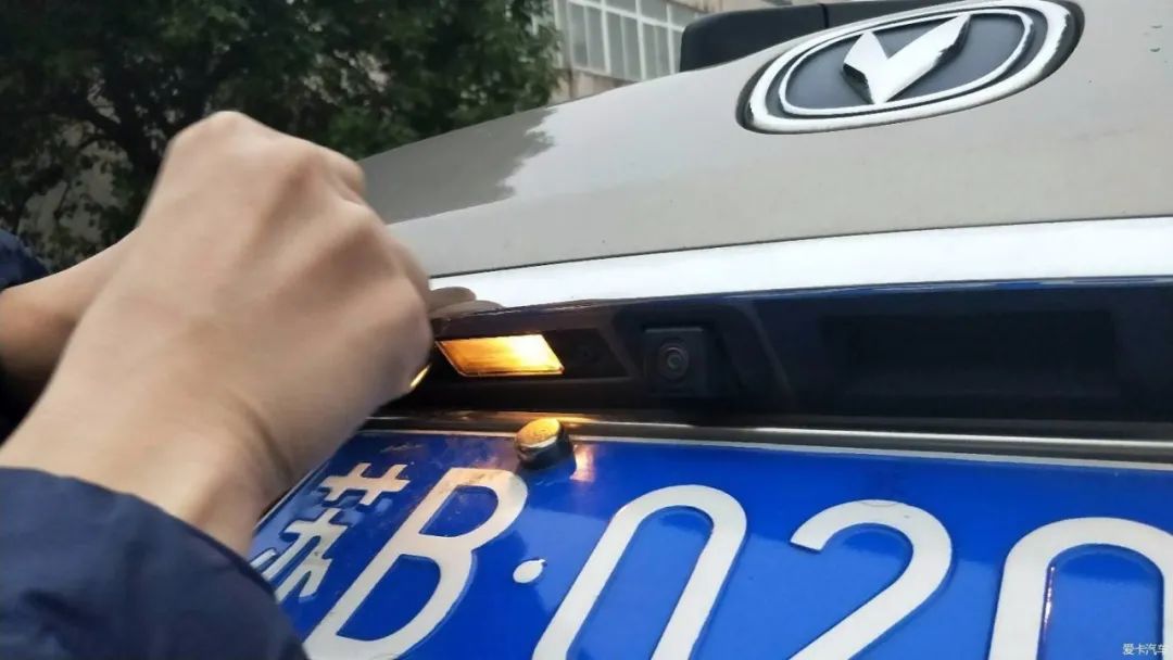 对车牌号不满意要怎样申请更换,车牌不满意怎么换车牌